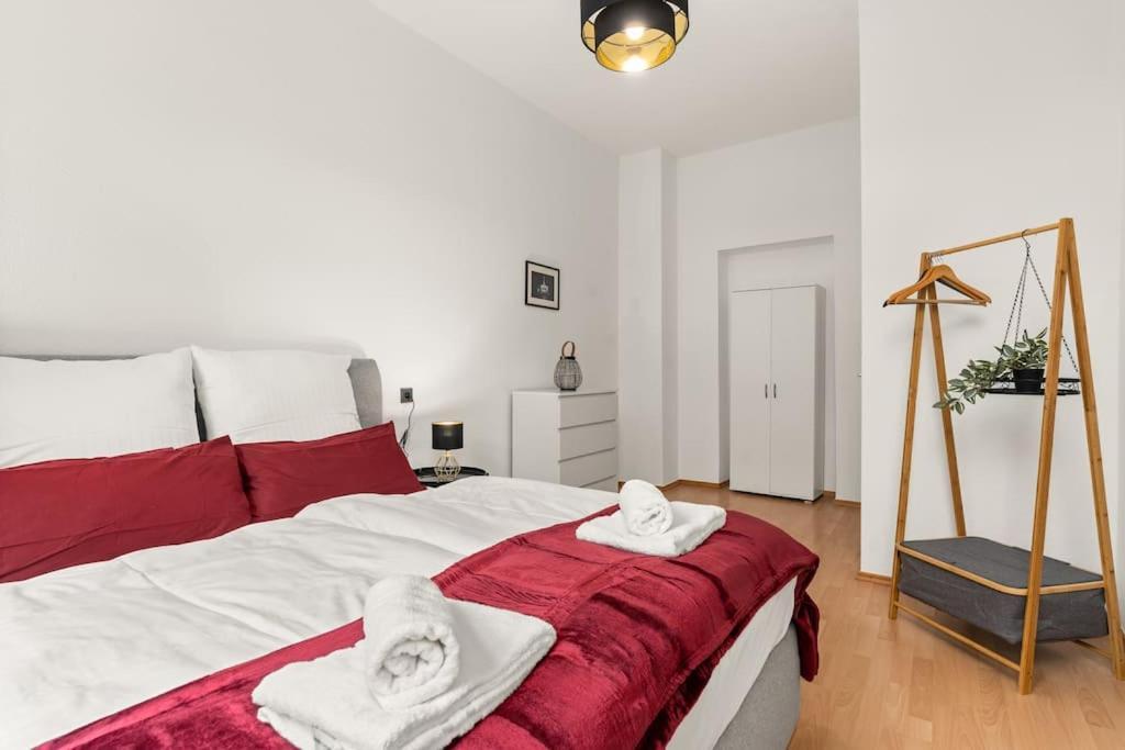 קאסל Zentrales Apartment - 2 Boxspringbetten - Netflix מראה חיצוני תמונה